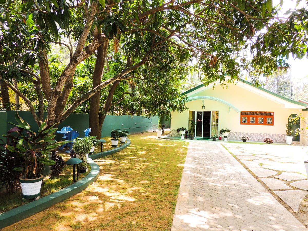 Shaa Lodge Tissamaharama Esterno foto